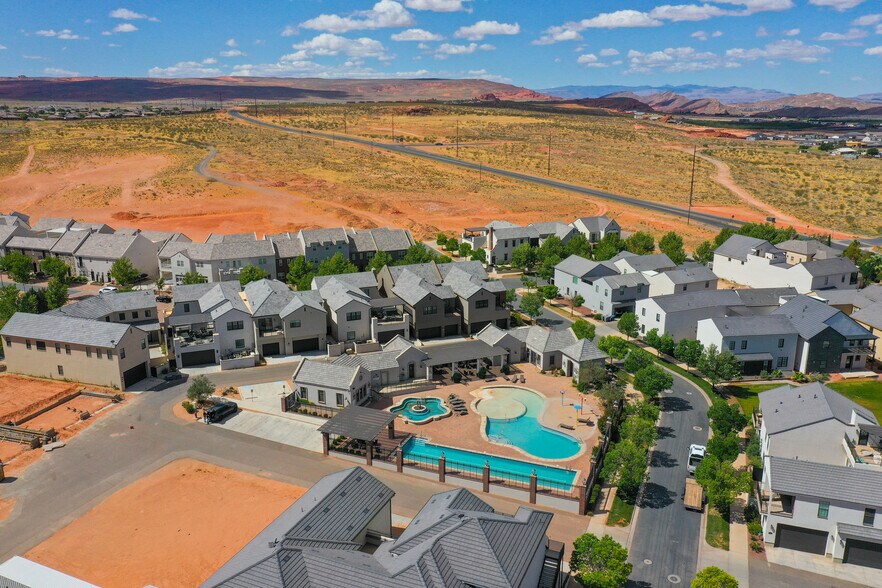 4346 W Canterbury Rd, Hurricane, UT à vendre - Photo du bâtiment - Image 3 de 45