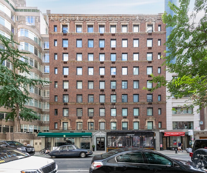 40 W 55th St, New York, NY for lease - Building Photo - Image 2 of 9