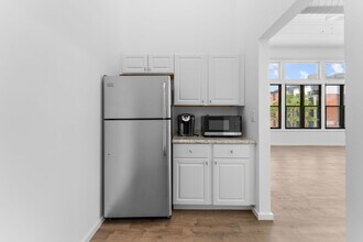 423 W Broadway, South Boston, MA for lease Interior Photo- Image 2 of 21