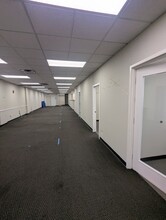 1893 Sheridan Rd, Highland Park, IL for lease Interior Photo- Image 1 of 3