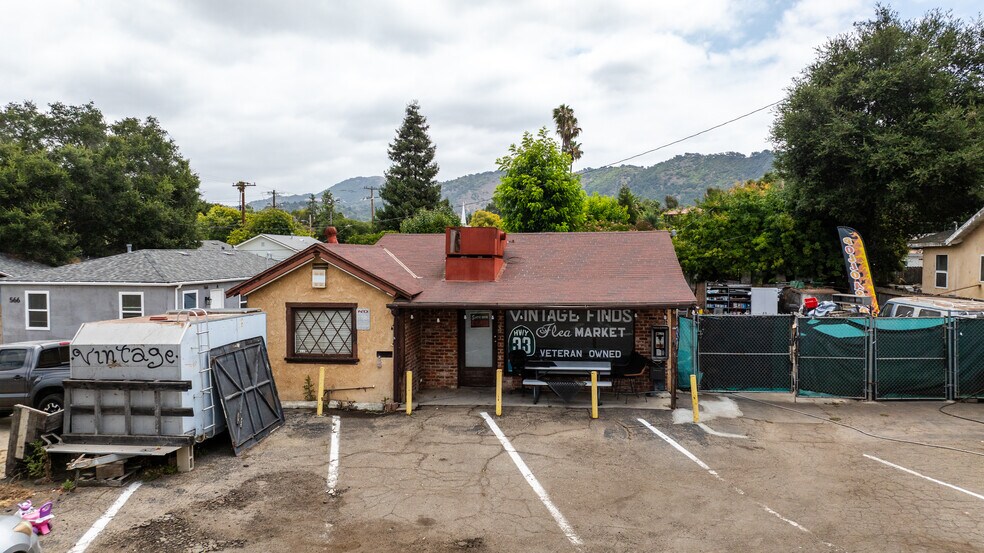 550 N Ventura Ave, Oak View, CA à vendre - Photo du bâtiment - Image 2 de 25