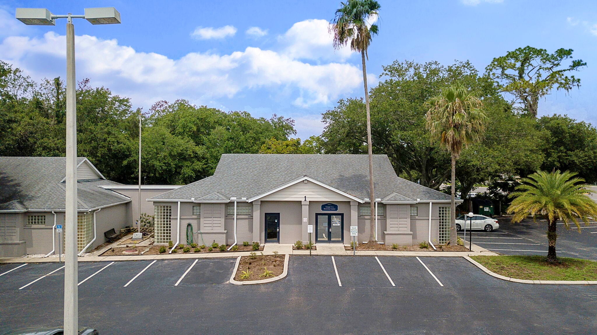 14517 Bruce B Downs Blvd, Tampa, FL for lease Building Photo- Image 1 of 14