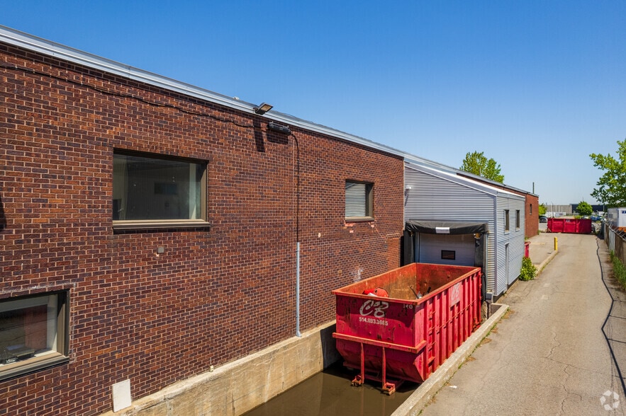 235 Montee De Liesse, Saint-Laurent, QC à vendre - Photo du bâtiment - Image 2 de 7