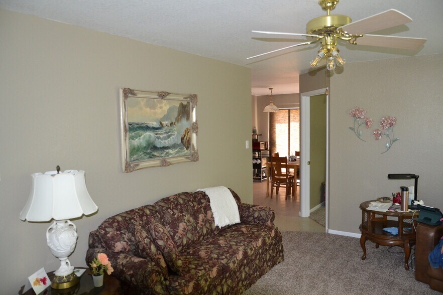 100 Shady River Dr, Junction, TX à vendre - Photo intérieure - Image 3 de 18