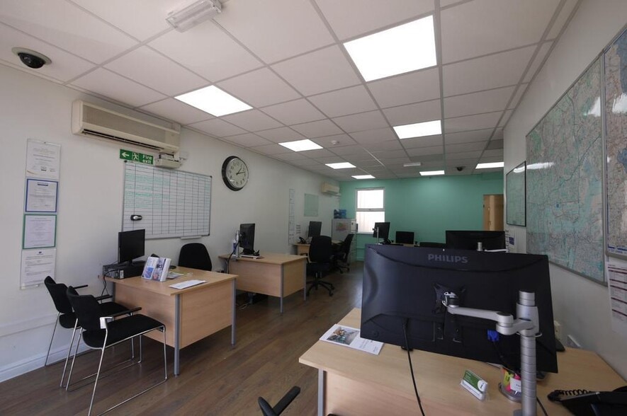 Barking Rd, London for lease - Building Photo - Image 3 of 20