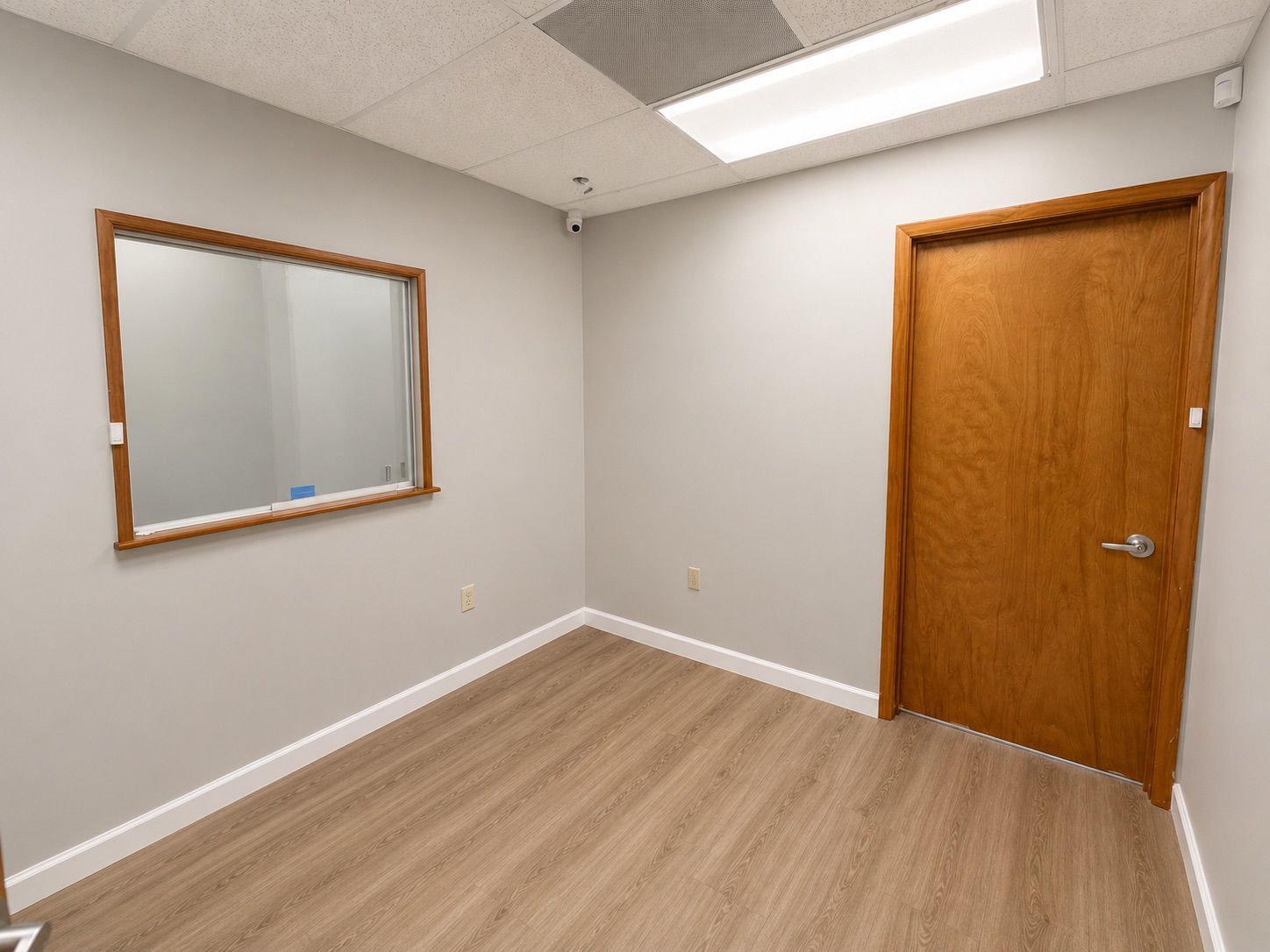 3325 Hollywood Blvd, Hollywood, FL for lease Interior Photo- Image 1 of 8