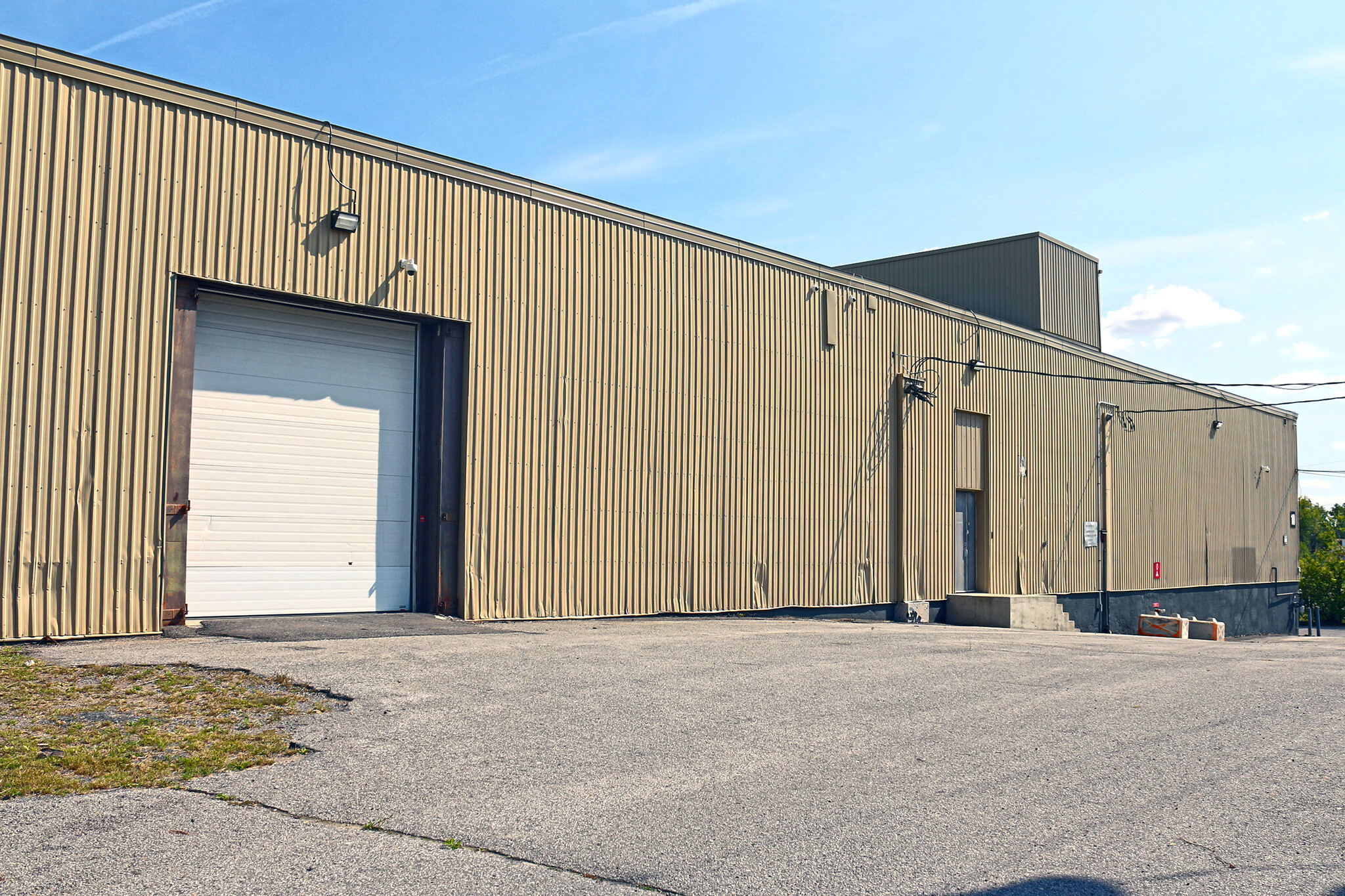 10 Rue Emile-Bond, Gatineau, QC for lease Building Photo- Image 1 of 7