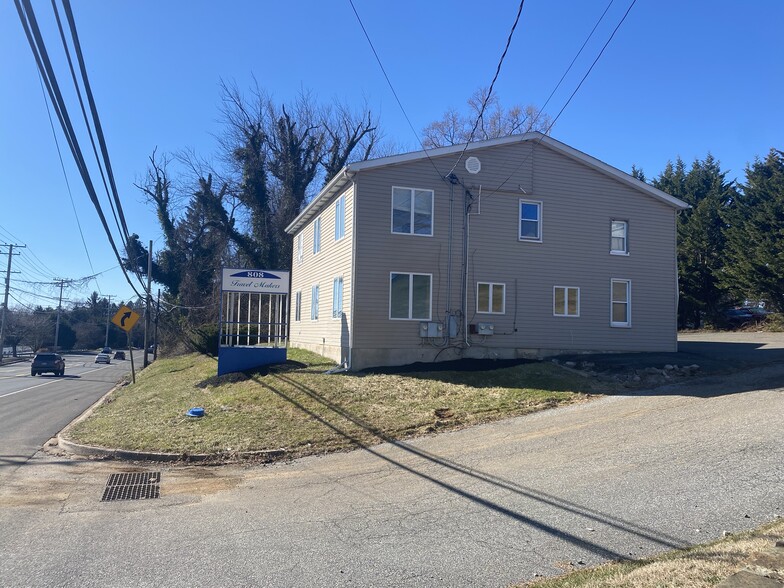 808 Baltimore Pike, Bel Air, MD for sale - Building Photo - Image 1 of 1