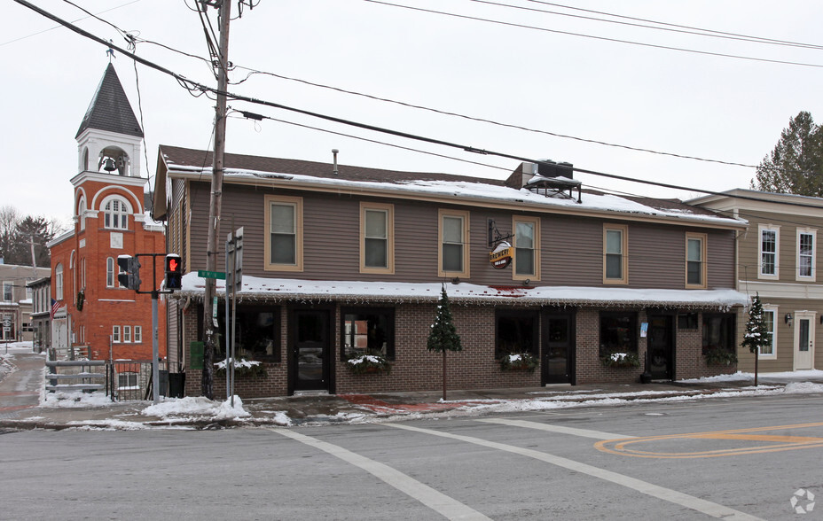 2-8 W Main St, Honeoye Falls, NY for sale - Primary Photo - Image 1 of 1