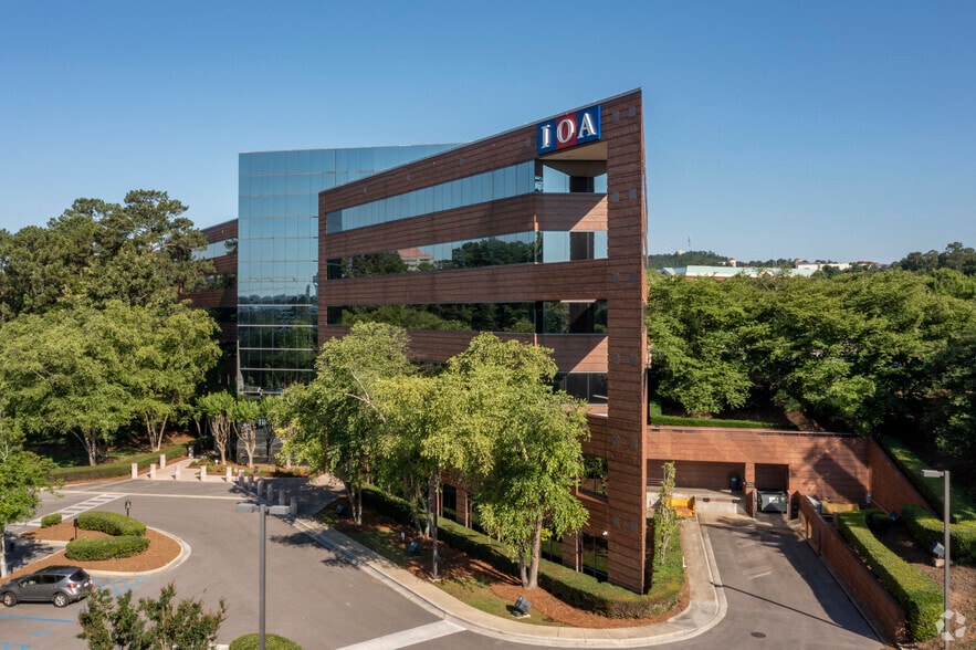 3535 Grandview Pky, Birmingham, AL for lease - Building Photo - Image 1 of 8