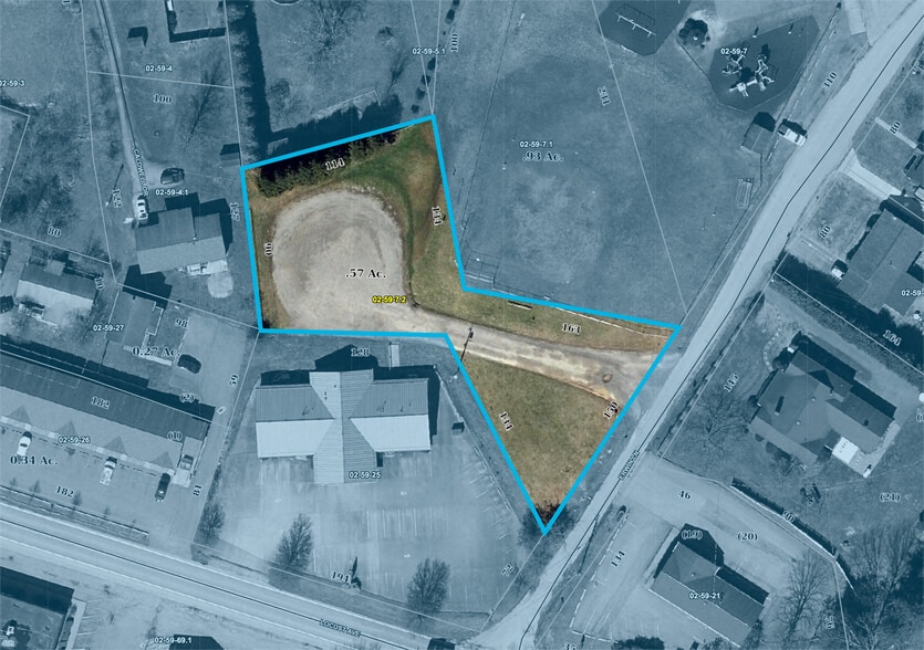 1703 Locust Ave, Fairmont, WV for sale - Primary Photo - Image 2 of 4