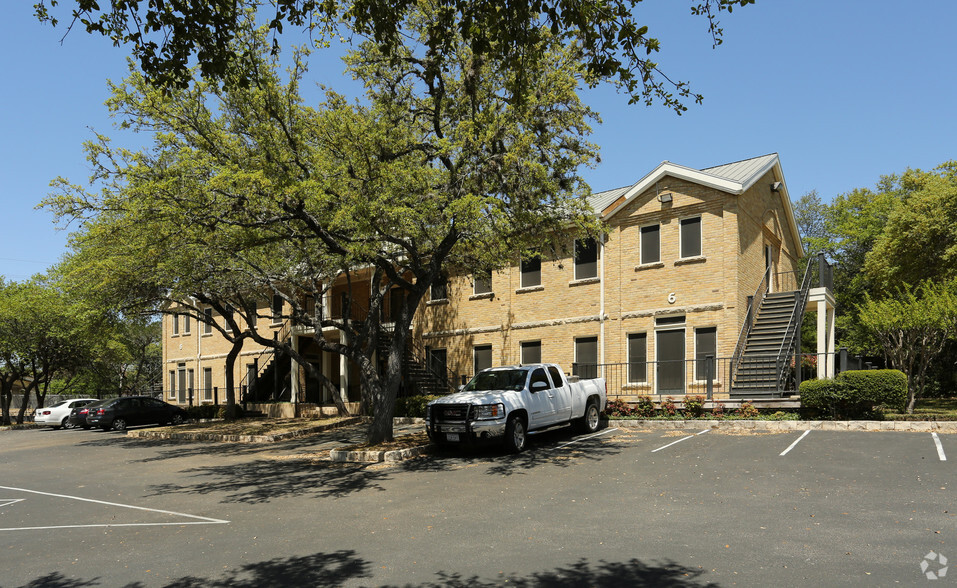 1000 Westbank Dr, Austin, TX à louer - Photo du bâtiment - Image 3 de 6