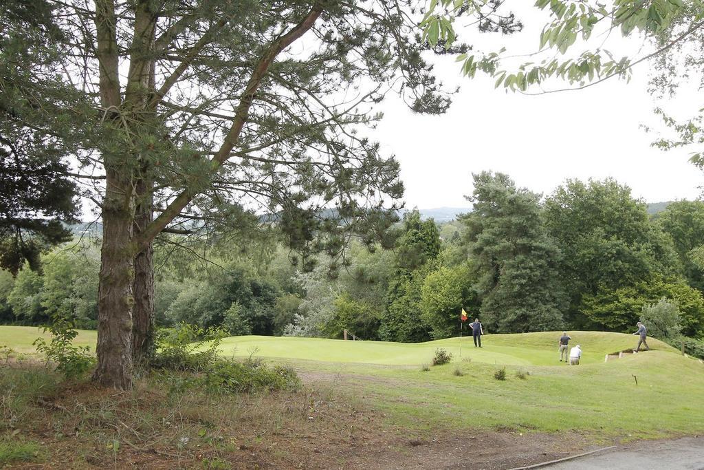 Churchill Ln, Kidderminster à louer Photo du bâtiment- Image 1 de 8