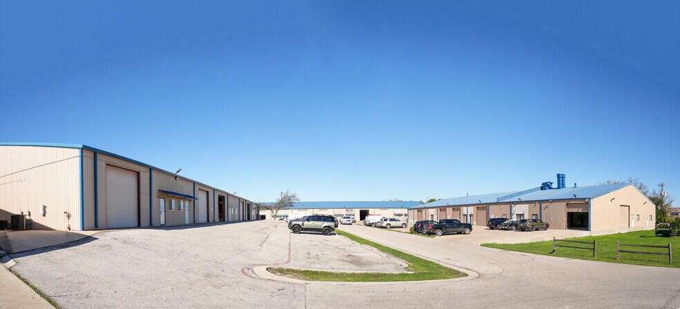 4674 Priem Ln, Pflugerville, TX à louer - Photo du bâtiment - Image 2 de 11