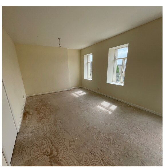 14-16 Main St, Larne à vendre - Photo intérieure - Image 3 de 4