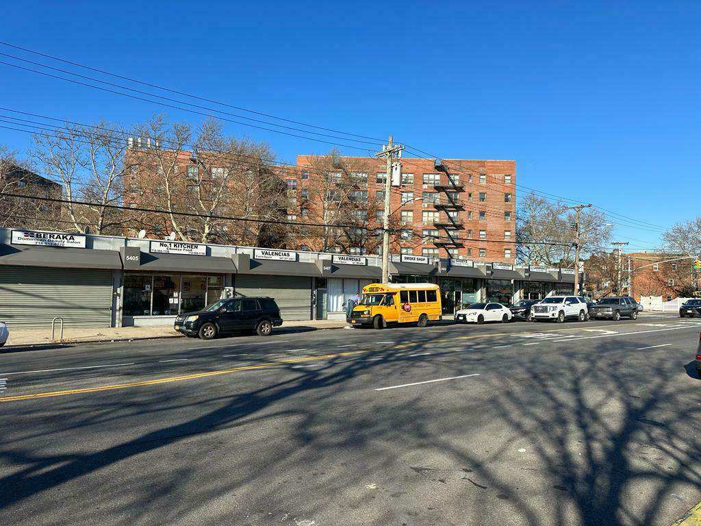 5401 Flatlands Ave, Brooklyn, NY for lease Building Photo- Image 1 of 7