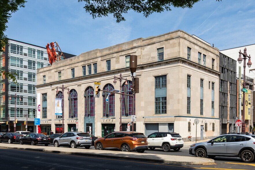 601 S Broad St, Philadelphia, PA à louer - Photo du bâtiment - Image 3 de 18