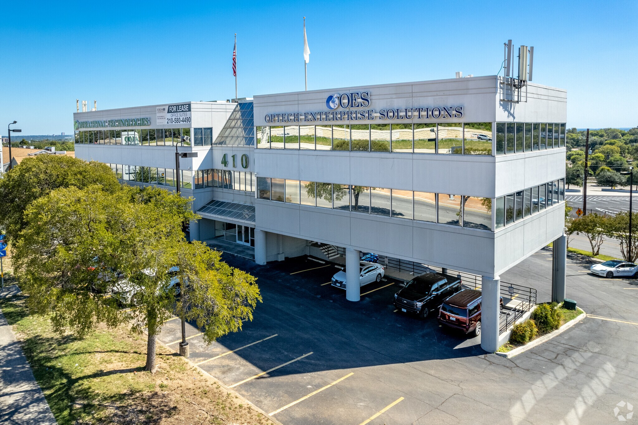4100 NW Loop 410, San Antonio, TX à louer Photo du bâtiment- Image 1 de 12