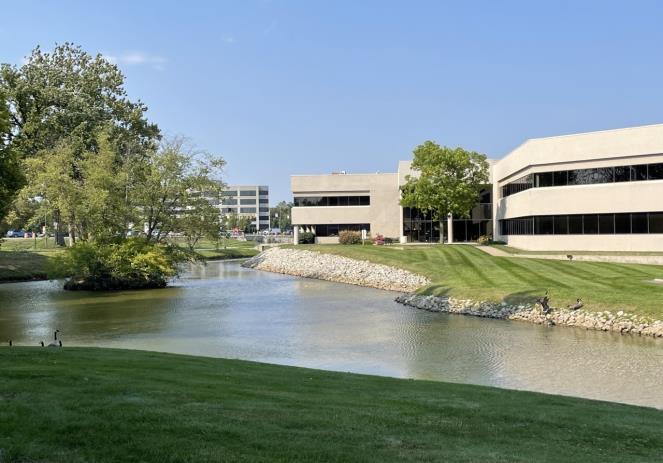 8200 Haverstick Rd, Indianapolis, IN for lease - Building Photo - Image 2 of 20