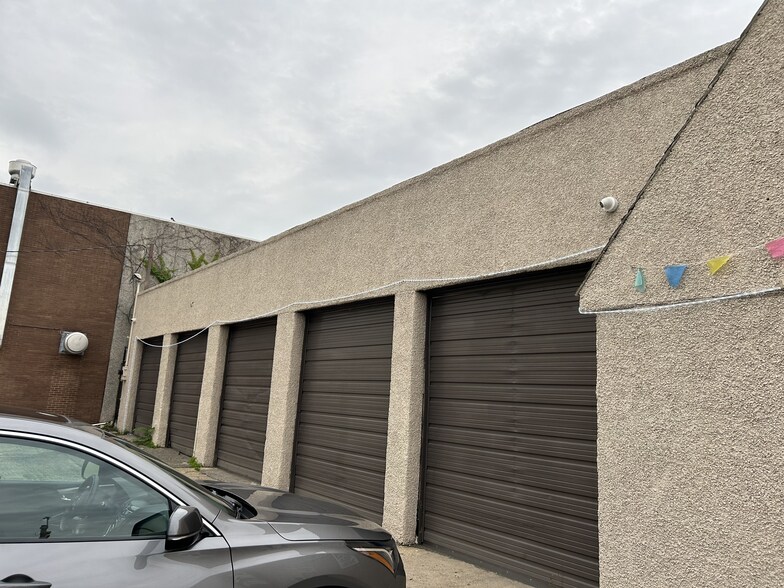267-275 Coit St, Irvington, NJ à louer - Photo du bâtiment - Image 2 de 10