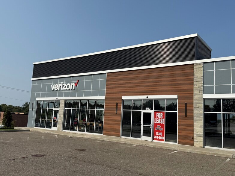 6781 Wales Ave NW, North Canton, OH à louer - Photo intérieure - Image 3 de 7