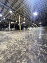 6606 Tussing Rd, Reynoldsburg, OH for lease Interior Photo- Image 1 of 9