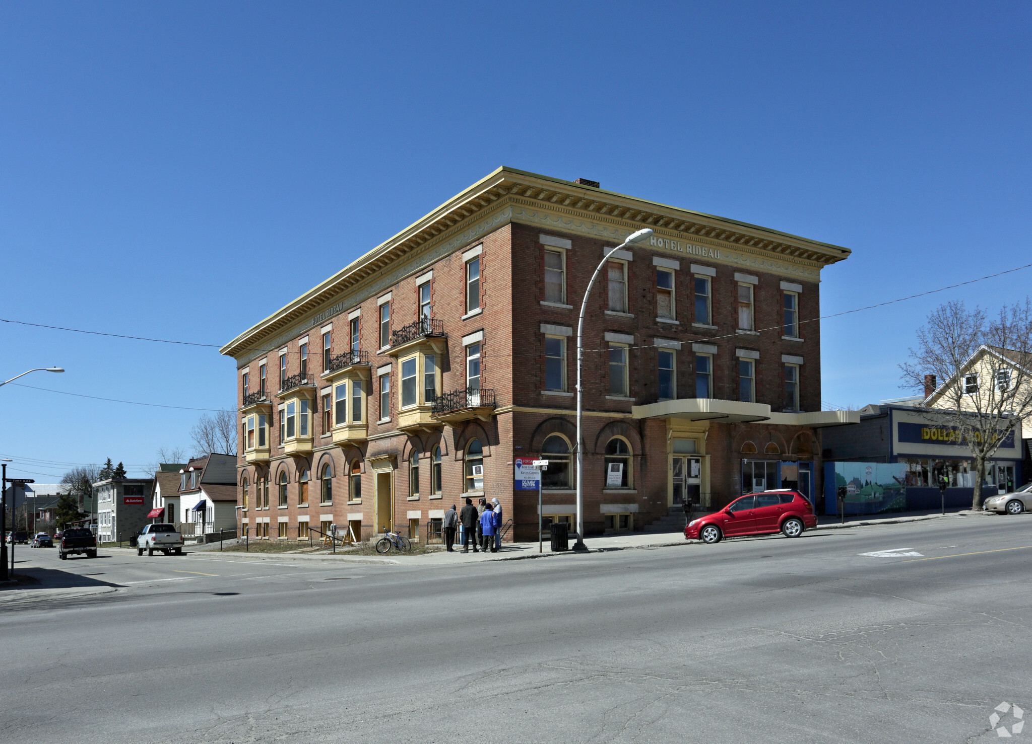 20 Beckwith St N, Smiths Falls, ON for sale Primary Photo- Image 1 of 4