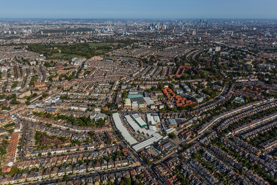 28 Zennor Rd, London for lease - Building Photo - Image 3 of 5