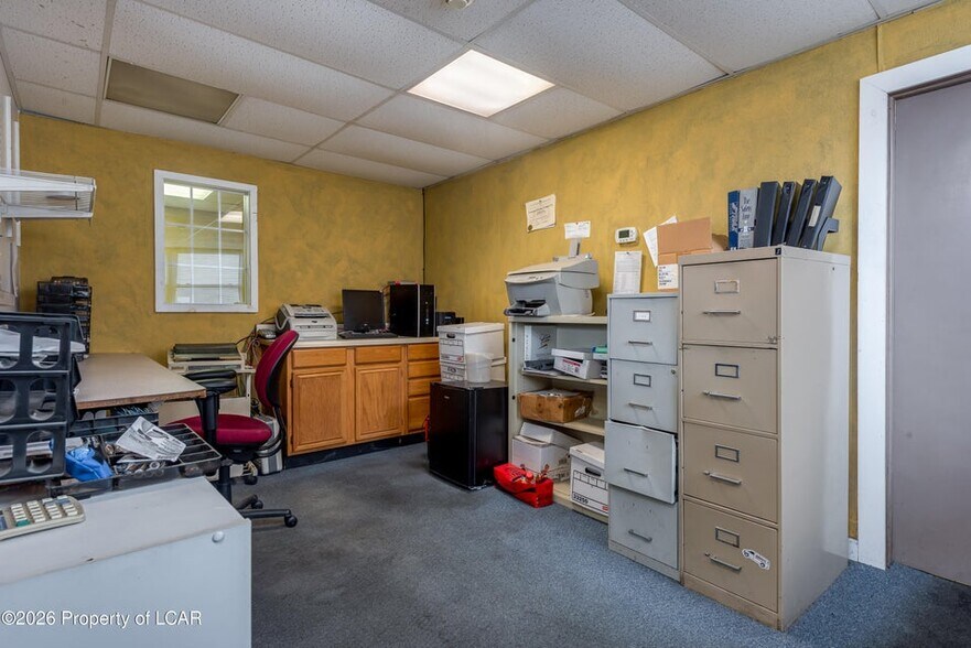 30 Winters Ave, West Hazleton, PA à vendre - Photo du bâtiment - Image 3 de 18