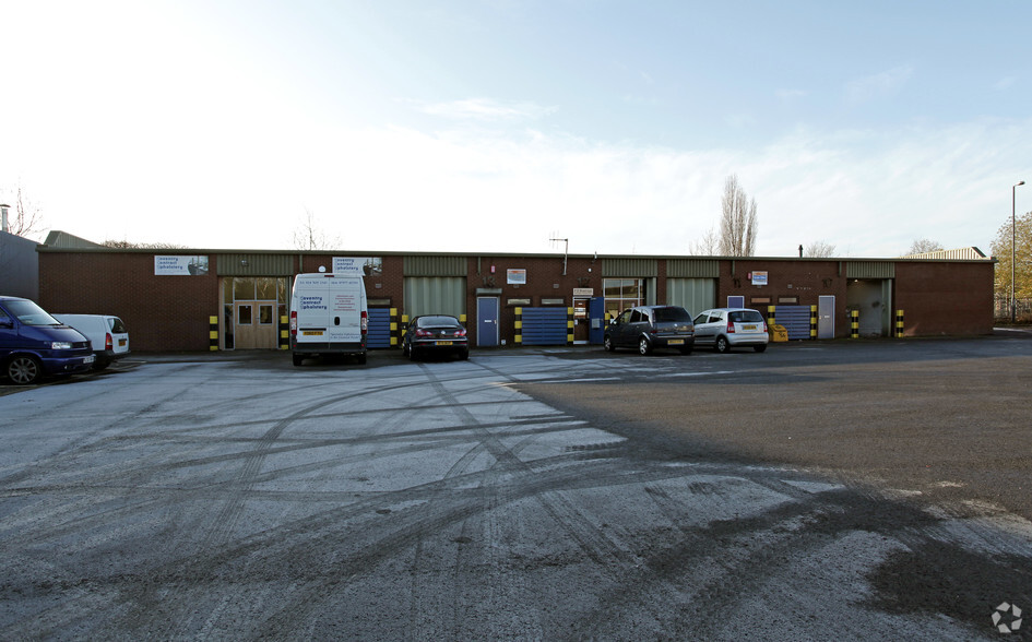 Hornchurch Clos, Coventry for lease - Primary Photo - Image 1 of 2