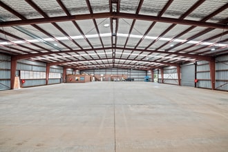 15 Boron St, Sumner for lease Interior Photo- Image 1 of 12