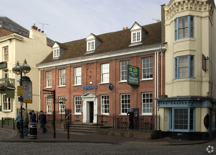 34 Market Sq, Aylesbury à vendre - Photo du bâtiment - Image 3 de 4