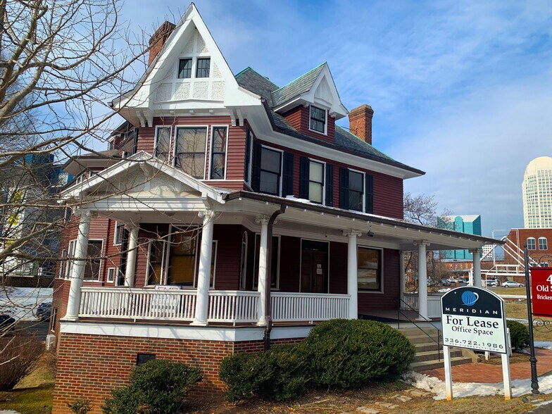 426 Old Salem Rd, Winston-Salem, NC à louer - Photo du bâtiment - Image 2 de 10