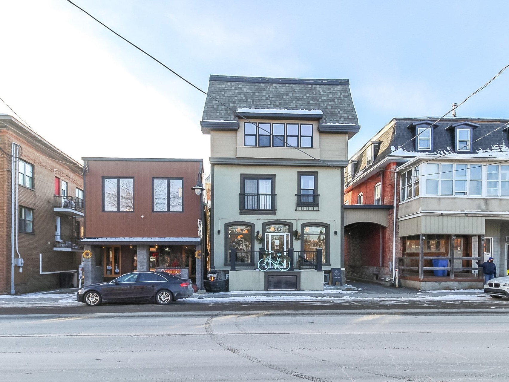 5201-5223 Rue Foster, Waterloo, QC for sale Primary Photo- Image 1 of 1