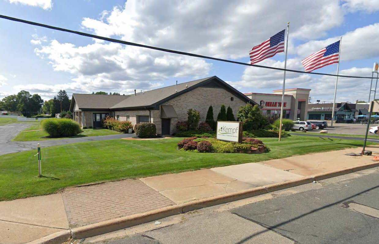 2838 Capital Ave SW, Battle Creek, MI à vendre Photo du bâtiment- Image 1 de 3