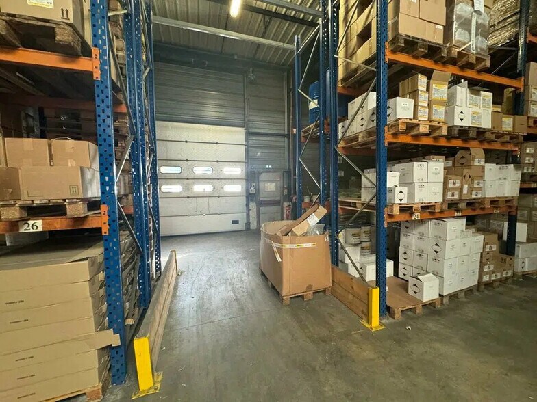 Industriel dans Villepinte à louer - Photo du bâtiment - Image 3 de 18