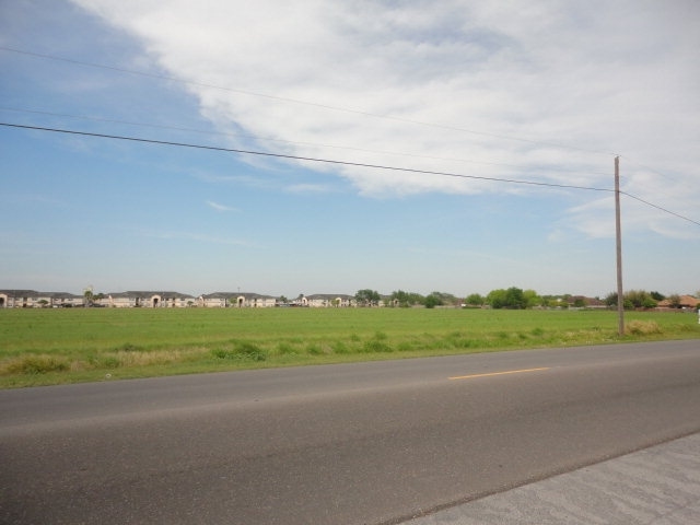 Expressway 281 & Trenton Rd, Edinburg, TX à vendre - Photo principale - Image 1 de 1