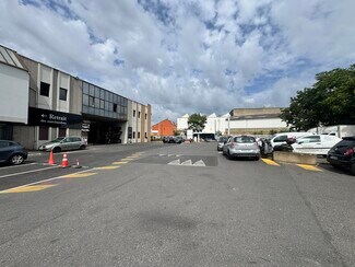 Plus de détails pour Boulevard Galliéni, Gennevilliers - Local d'activités à louer