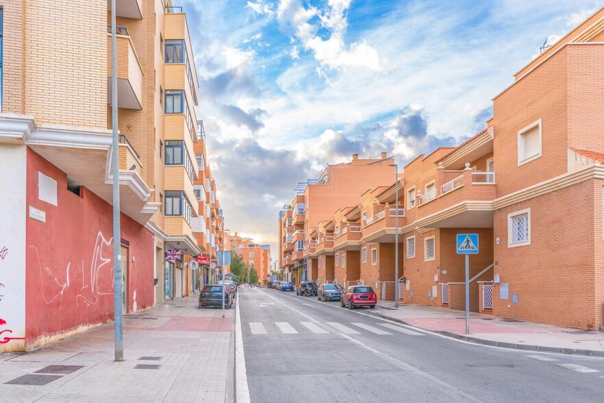 Calle Costa Balear, 24, Almería, Almería for sale - Building Photo - Image 3 of 16