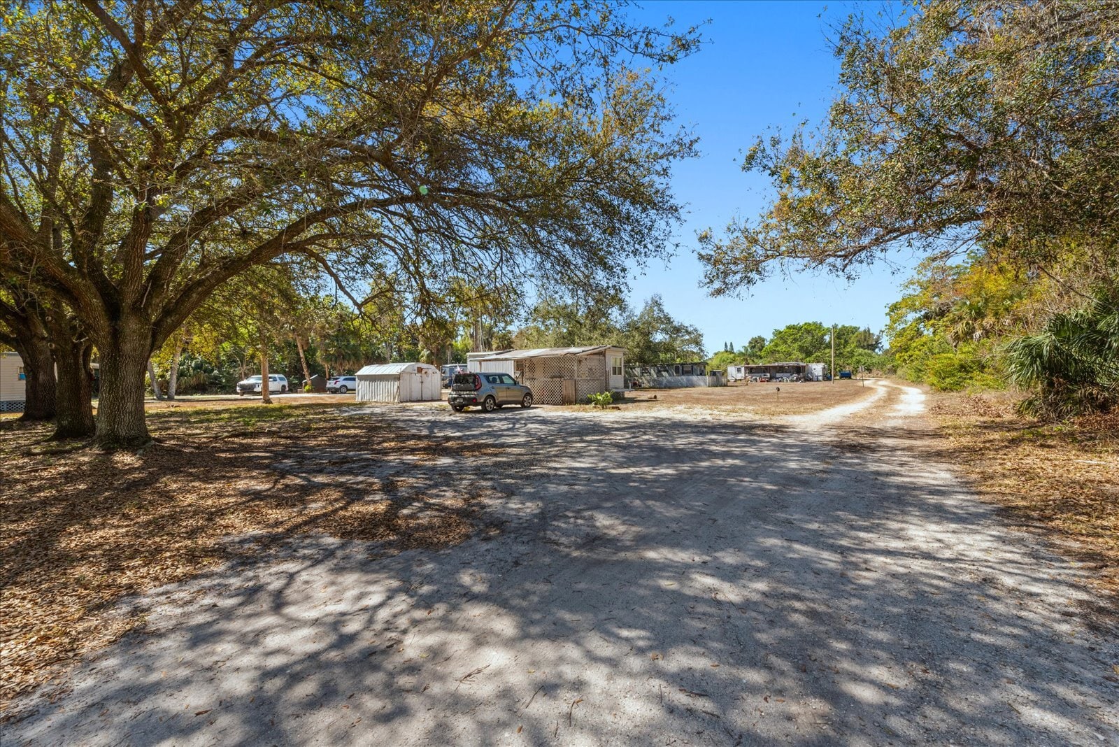380 San Jose St, North Fort Myers, FL for sale Primary Photo- Image 1 of 35