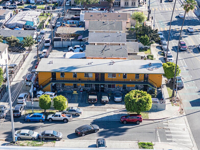 7500 Avalon Blvd, Los Angeles, CA à vendre - Photo du bâtiment - Image 2 de 9