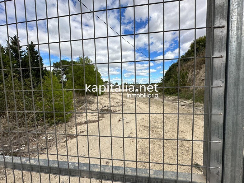 Ontinyent, Poligono, 9, València, Valencia à louer - Photo du bâtiment - Image 2 de 9