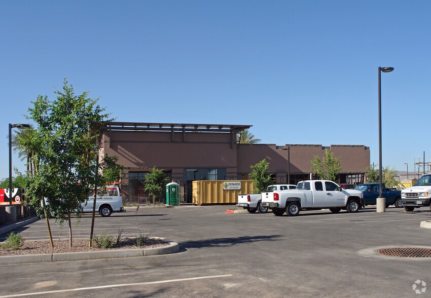 4750 S 48th St, Phoenix, AZ à vendre - Photo du bâtiment - Image 3 de 6