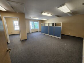 1076 Main St, Fishkill, NY for lease Interior Photo- Image 1 of 4