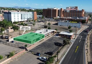 200 Oak St NE, Albuquerque, NM à louer Photo intérieure- Image 1 de 10