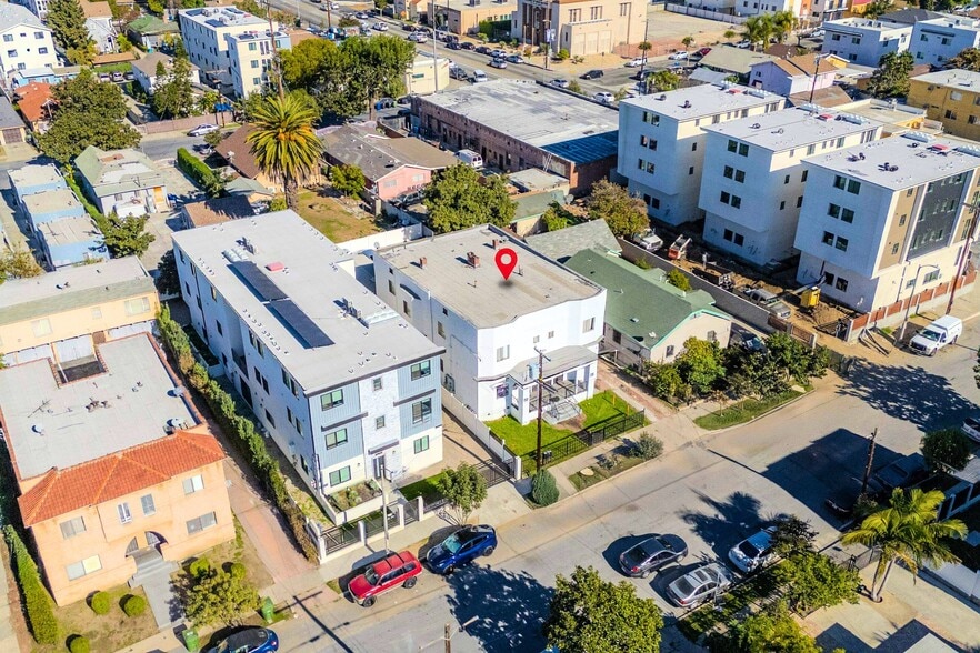 1416 W 36th St, Los Angeles, CA à vendre - Photo du bâtiment - Image 2 de 12