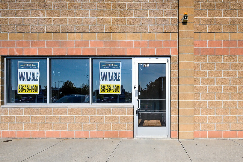 509-533 10th St, Port Huron, MI for lease - Building Photo - Image 3 of 7