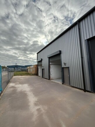 Plus de détails pour Progress Dr, Cannock - Industriel à louer