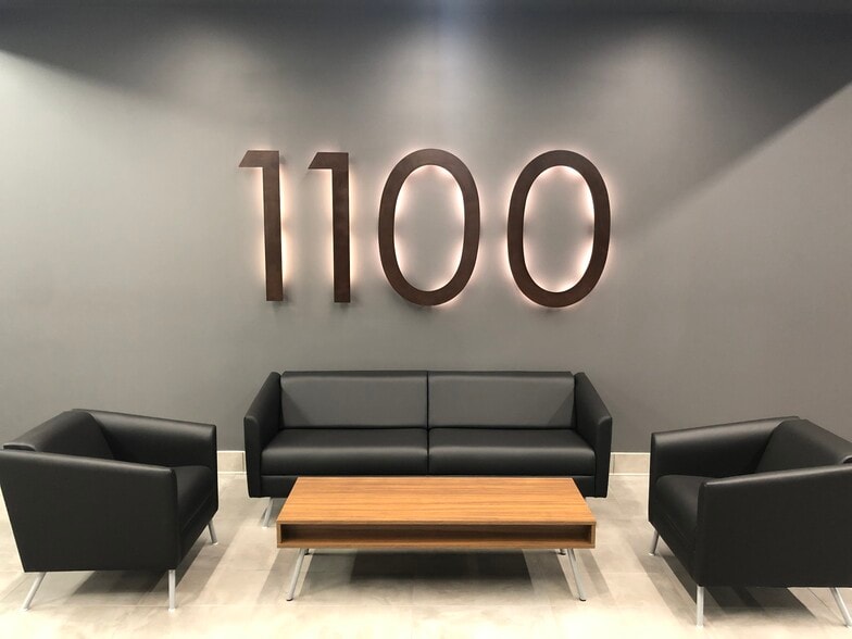 1100 Jadwin Ave, Richland, WA à louer - Photo intérieure - Image 3 de 5