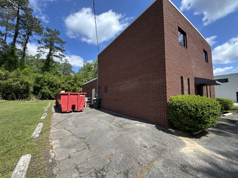 1111 Miller Ave, Columbia, SC for sale - Building Photo - Image 3 of 16